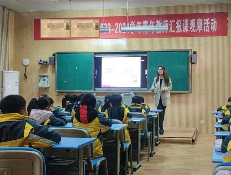 曾经是您，一笔一画教我勾勒梦想，如今的我，从容掌握方向！