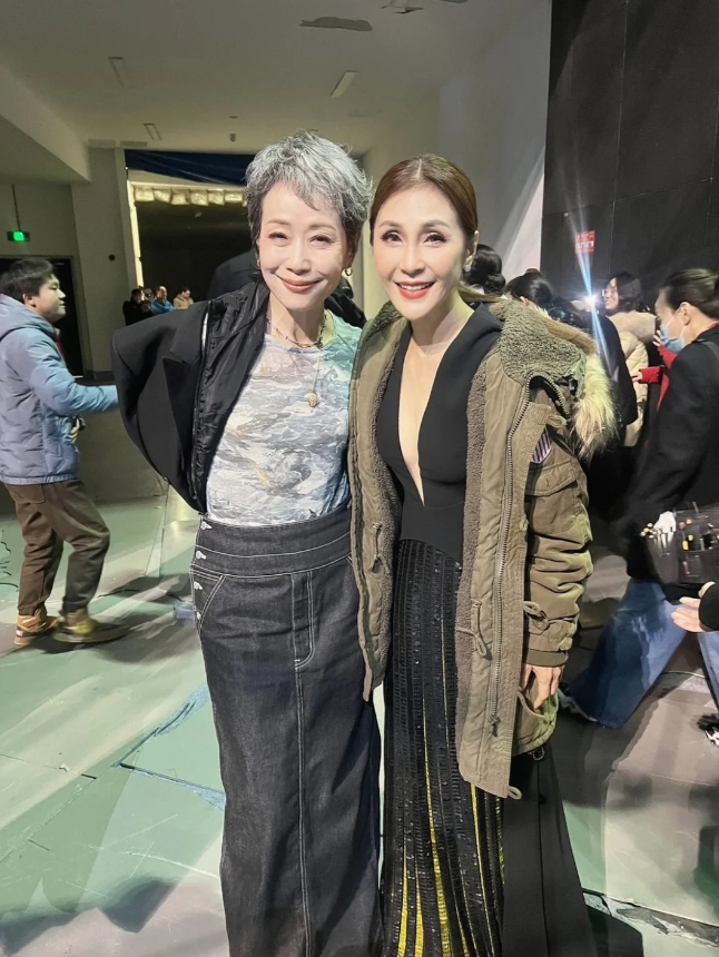 梁又南是一位多才多艺、充满爱心的女演员