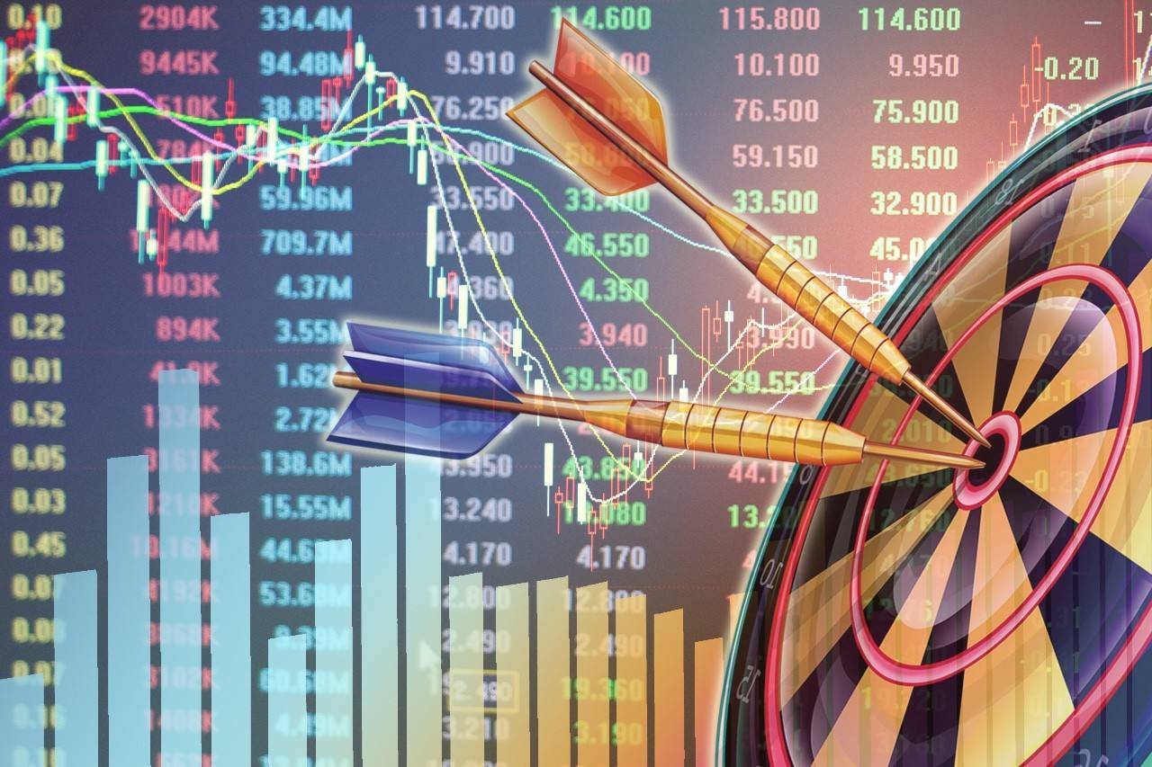 【6月21日午盘点评】

上午沪深主板指数震荡下跌，上午半天成交量3773亿元。