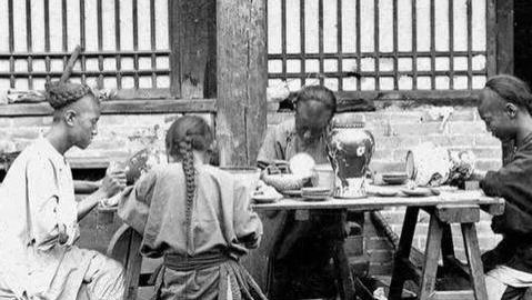 看150年前慈禧统治下的清朝，外国女记者拉里贝拍摄记录