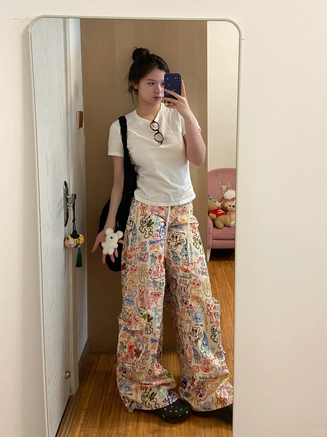 130斤！浅浅期待一下夏天～正肩t和工装裤绝配
涂鸦好可爱
