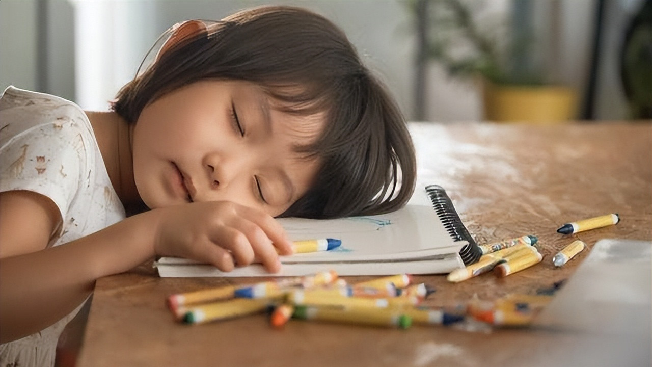 "生活小妙招, 让你轻松省钱又省心! "