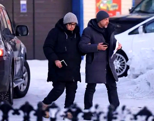 纳瓦利内的母亲目前不知道自己儿子的遗体在什么地方！在冰天雪地的俄罗斯北极圈内的监