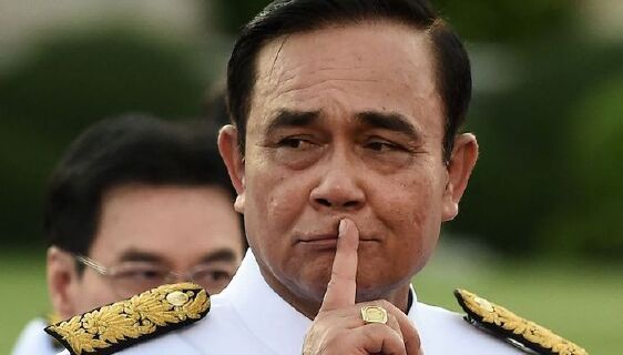 泰国总理佩通坦遭遇电信诈骗