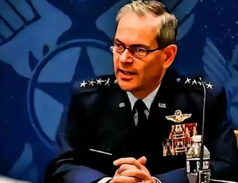 美方对成都某大型国企六代机放飞的反应如此之强烈，绝不仅仅是因为看到了六代机。
美