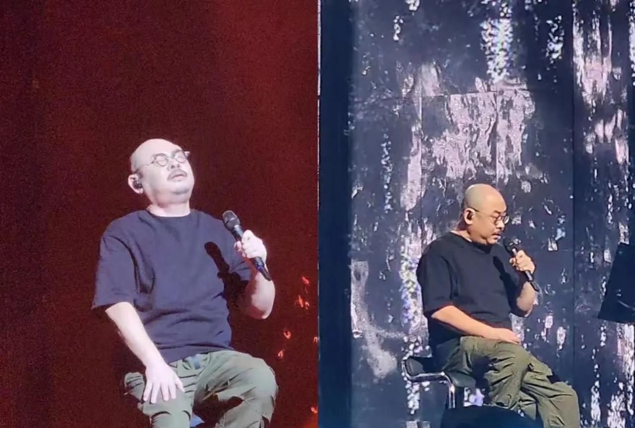 是经费有限吗？从始至终就这一套衣服？
一套衣服从开始唱到结束，他就是这么与众不同