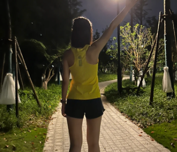 太突然了！山东日照，前天，一43岁男子炒了3道小菜，喝了2杯小酒，晚上7点多在公