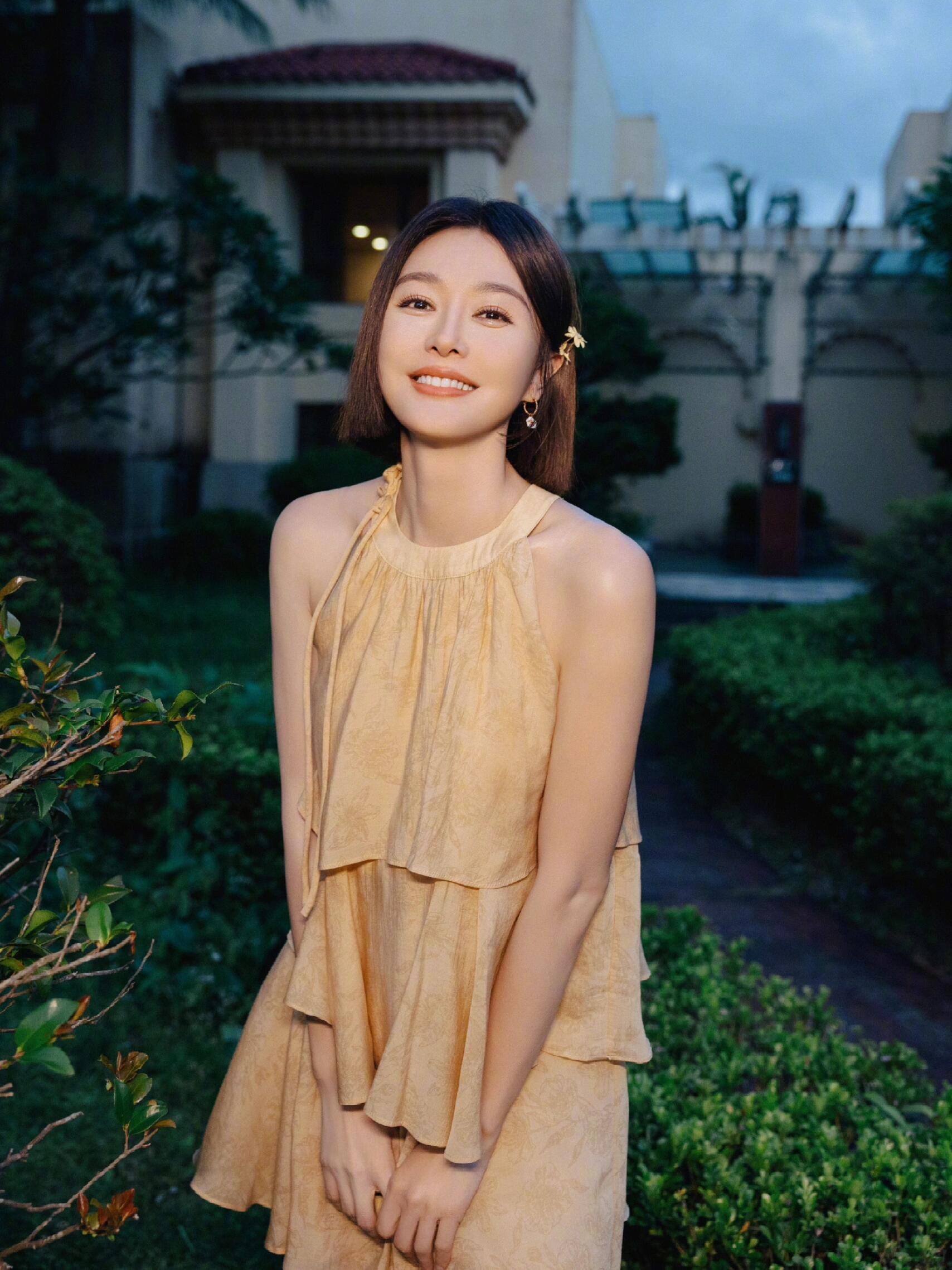 秦岚——婀娜多姿