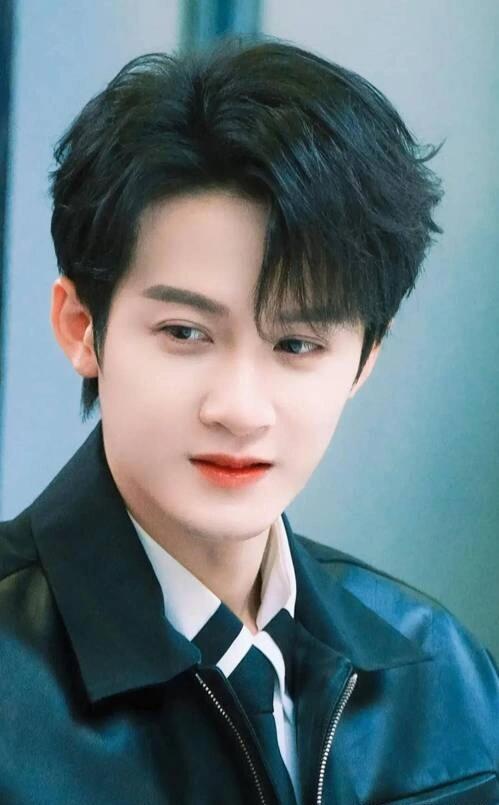 檀健次：微小光芒成就璀璨梦想