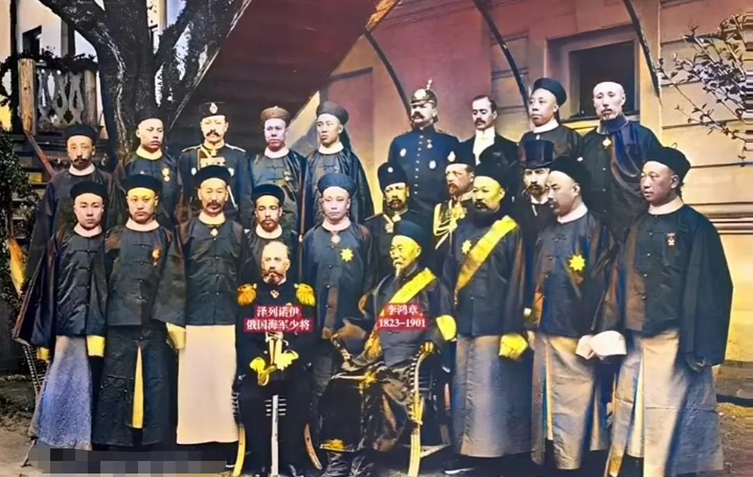 1896年，清政府派李鸿章（1823-1901）率代表团访俄，出席沙皇加冕仪式，