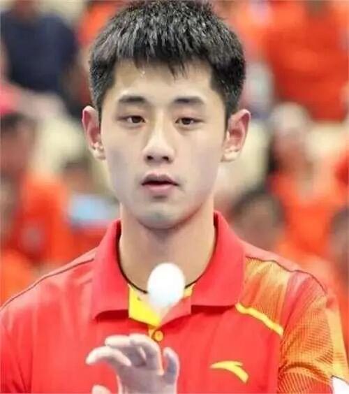张继科风波引热议：公众人物言行需谨慎