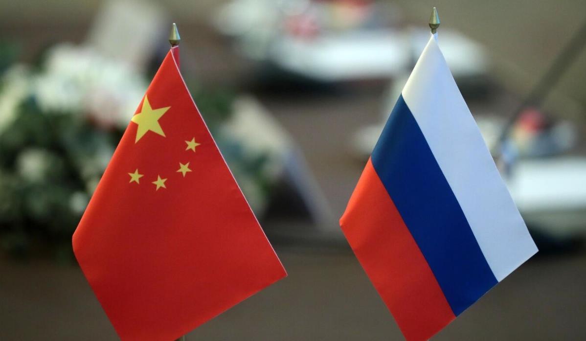 美英欧同时制裁中国，G7不准中俄合作，关键时刻，我副外长访俄。近段时间，美国、英