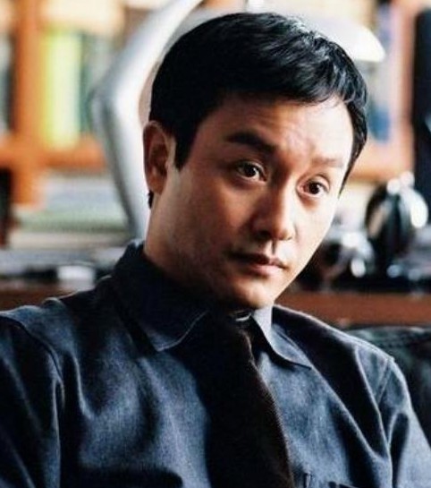 张国荣金马奖受辱后伤心去世

                         