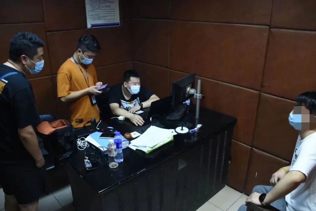 从木匠到诈骗犯，“亿元巨骗”王细牛的双面人生