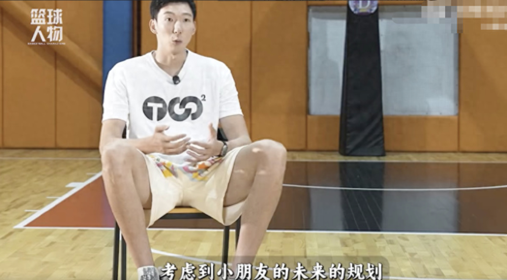 周琦竟然公开谈论他为何放弃广东而选择加盟北京男篮，疯了吧，他这是怎么想的？

他