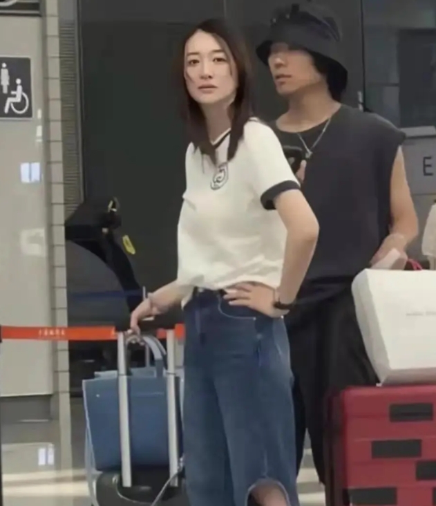 为什么路人视角下的明星，没有那么光鲜呢？