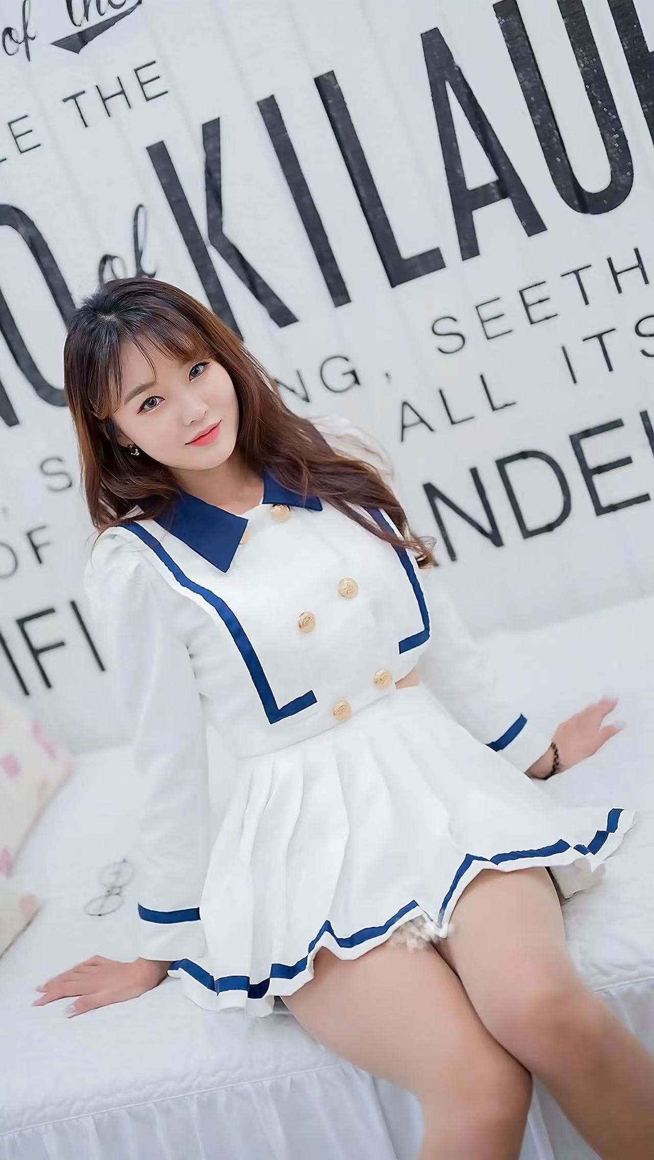 我太喜欢熬夜了，我感觉我上辈子就是个路灯。