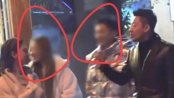 马筱梅亲自回应吵架，直言知道对方是谁，汪小菲直播间与老婆贴贴
