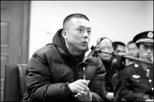 谢雨欣:她靠两首歌成春晚常客,18岁结婚生子,如今怎样了?(谢雨欣 近况)-第3张图片-九妖电影 谢雨欣:她靠两首歌成春晚常客,18岁结婚生子,如今怎样了?(谢雨欣 近况)-第3张图片-九妖电影