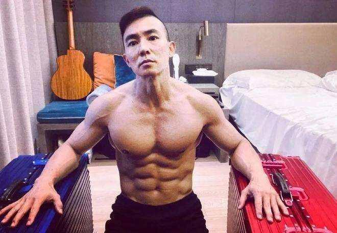花小龙和刘畊宏的故事