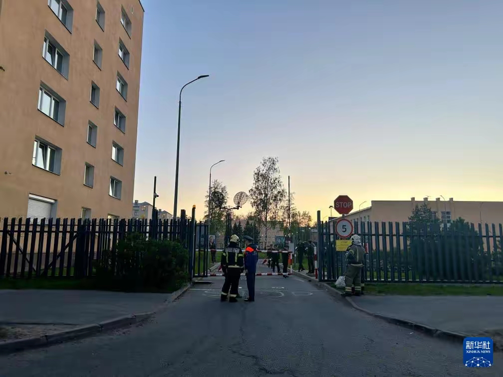 普京访华还没走，俄罗斯圣彼得堡一所军事院校突发爆炸！据新华社消息，当地时间5月1