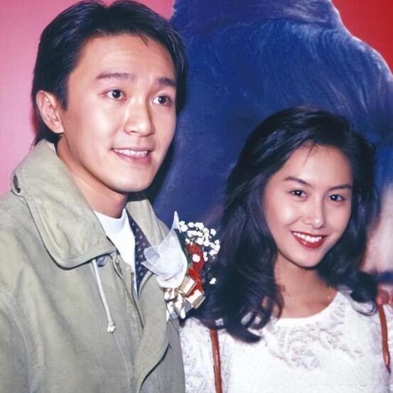 周星驰无妻无子，前后经历3段恋情均无结果