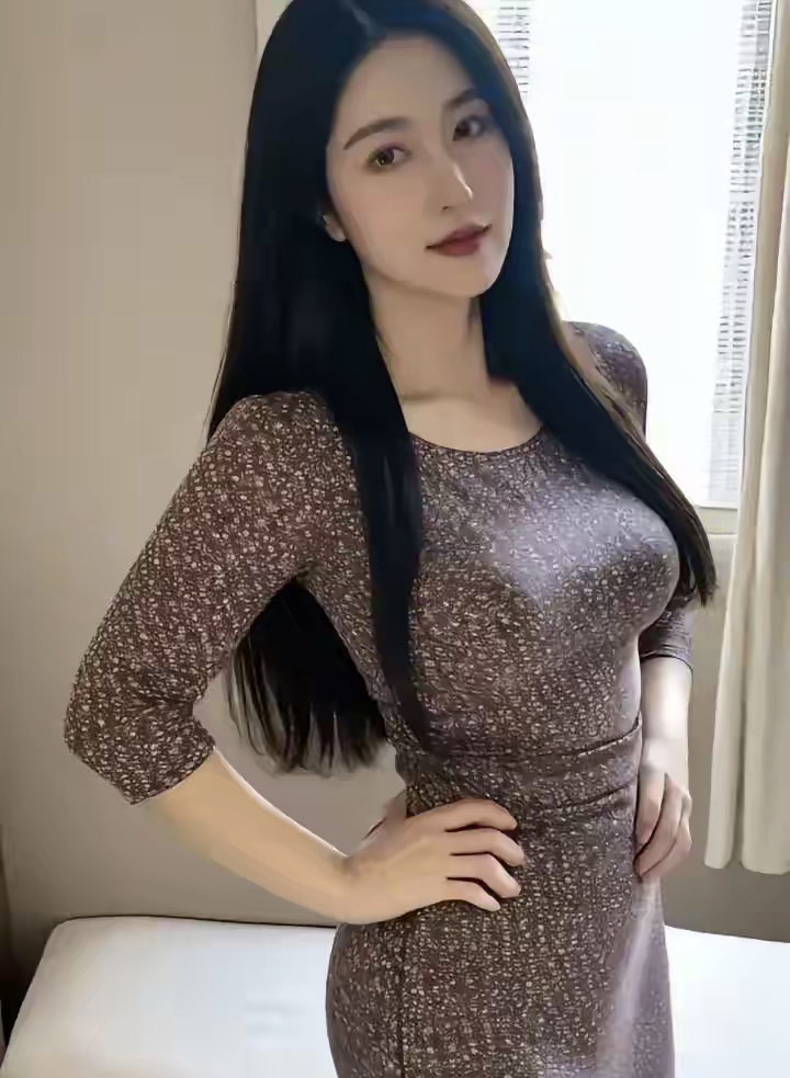 #你们会接受大龄剩女吗?# 我今年45岁了，是个大龄剩女，昨天我去相亲，聊天时男