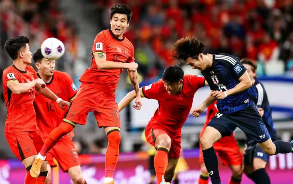 翻看国足射手榜！最有可能打破历史射手榜第一名武磊记录的，也只有张玉宁[加油加油]