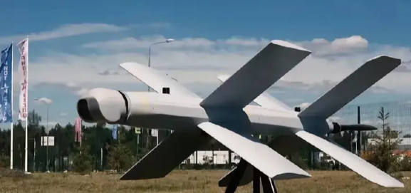 俄罗斯成功摧毁了以色列的雷达。10 月 4 日，俄罗斯国防部特别指出，通过多兵种