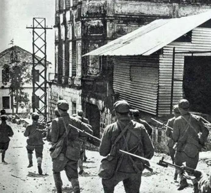 80年代初，为了一劳永逸地解决边境问题，解放军计划再次组织兵力，发起一场大规模的
