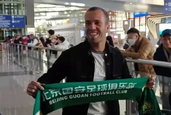 伊万科维奇准备全华班出战，塞尔吉尼奥和小奥斯卡归化程序存在不确定性，能否赶上3月