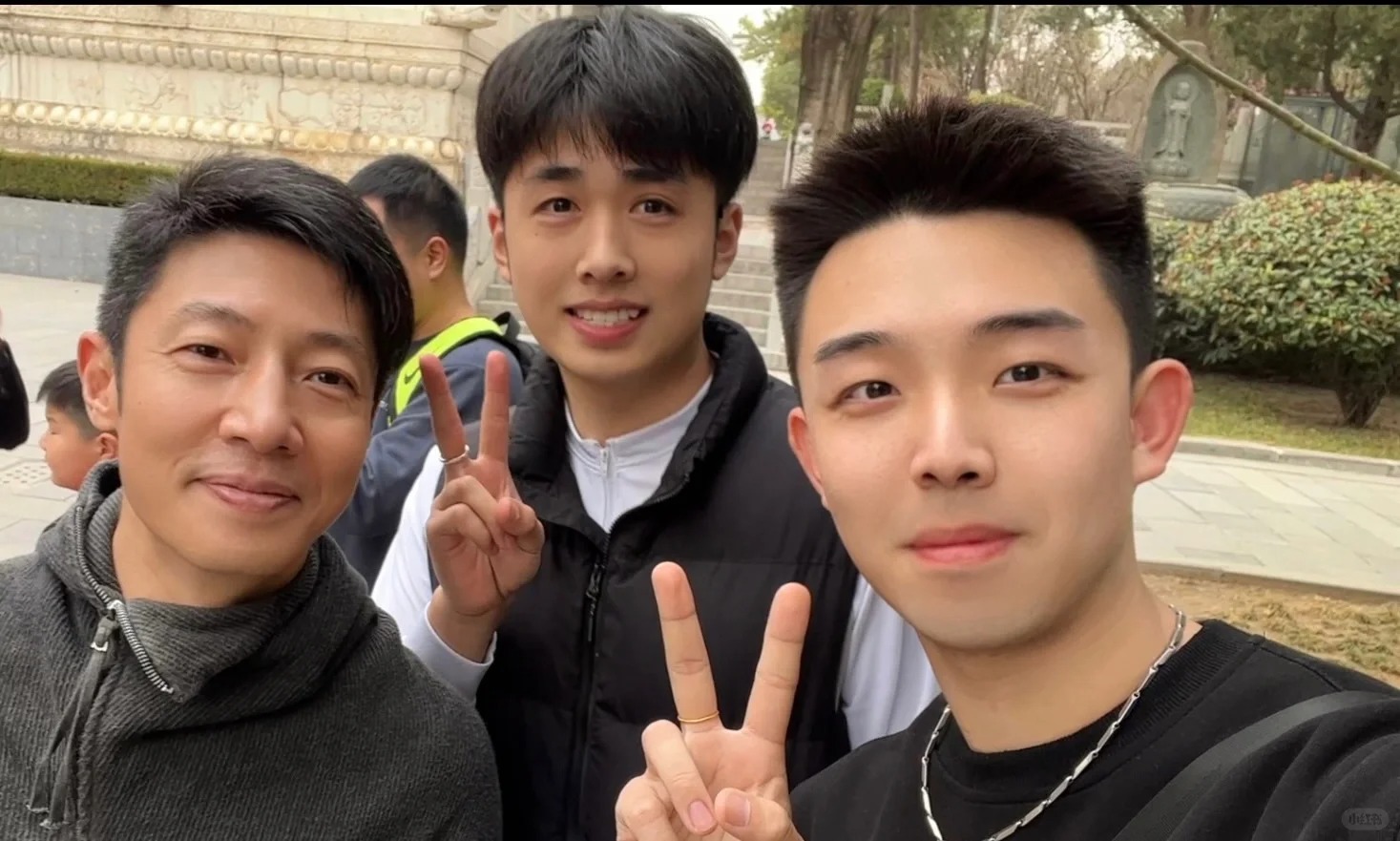 📍大雁塔偶遇撒老师！
今天中午去了大雁塔游玩，本来在门口还考虑进不进去，w最后