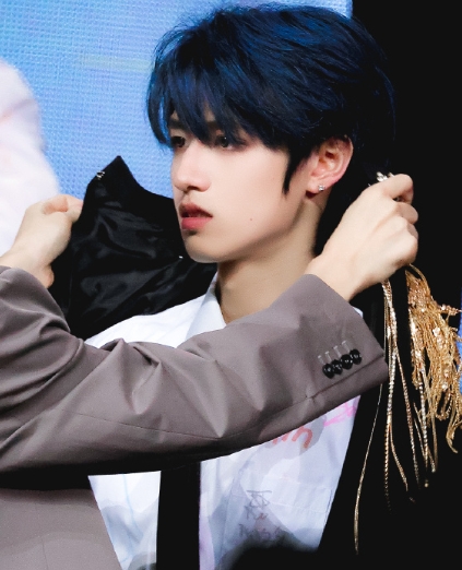 朱志鑫听爸爸留言哭了