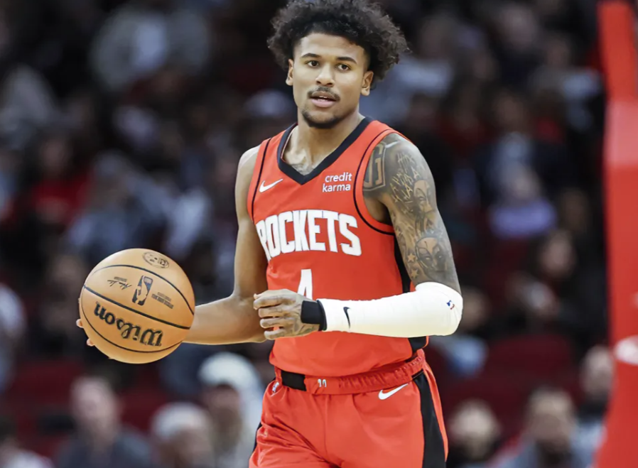 火箭老板彻底高兴极了，不只是火箭111:103快船，更是因为这3名球员

1、火