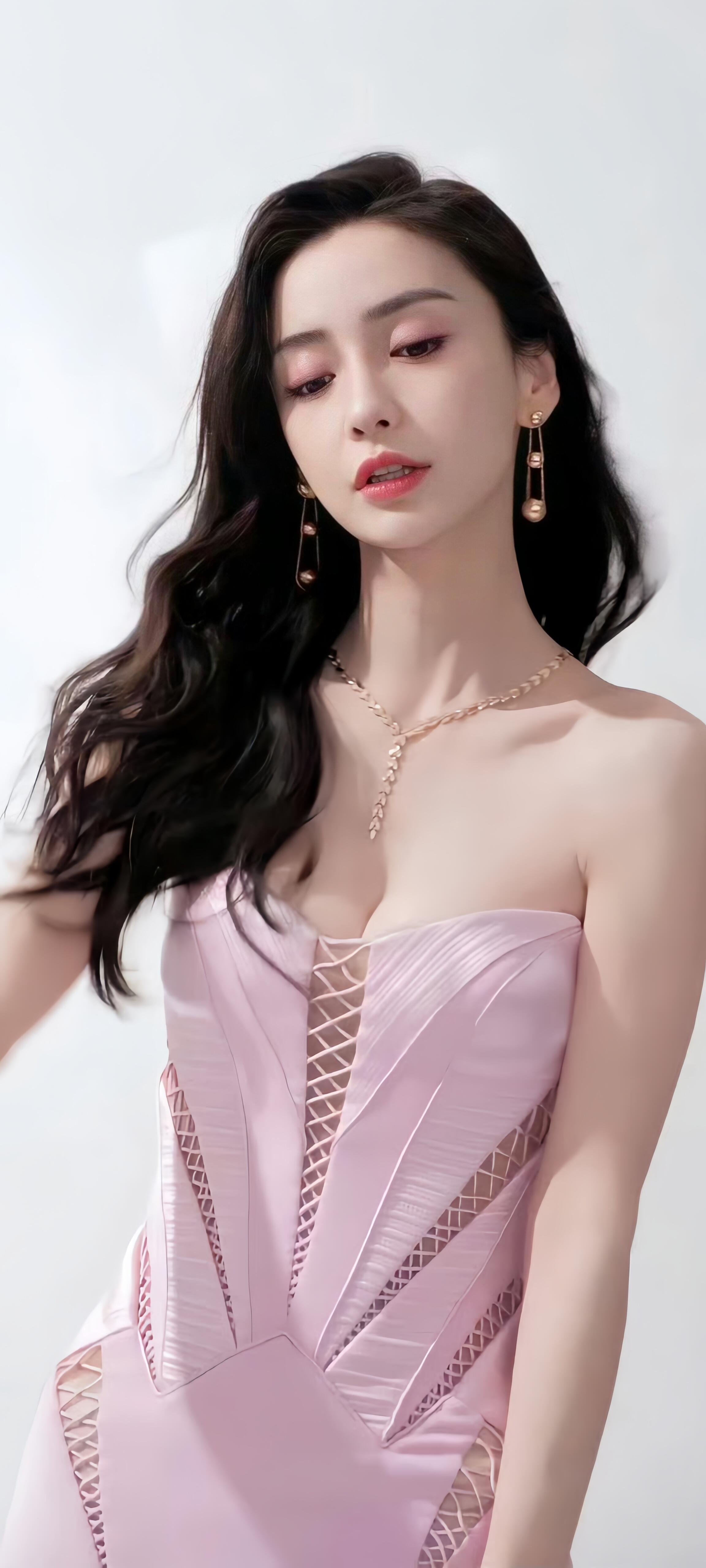 杨颖——脱俗而淡雅