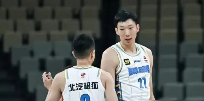 周琦在新疆、广东、北京看看谁是冤大头：

新疆：5年——5700万

广东：1年