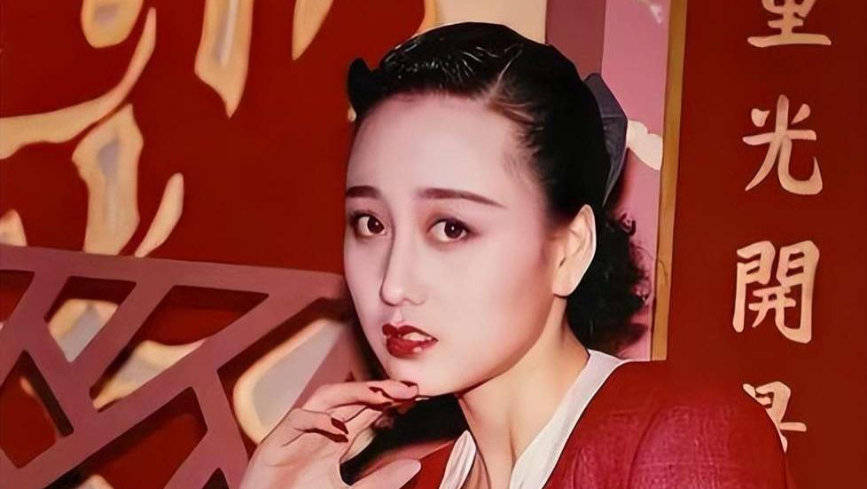 利智有多厉害？吃醋后一个举动，让李连杰30年不敢碰其她女人！