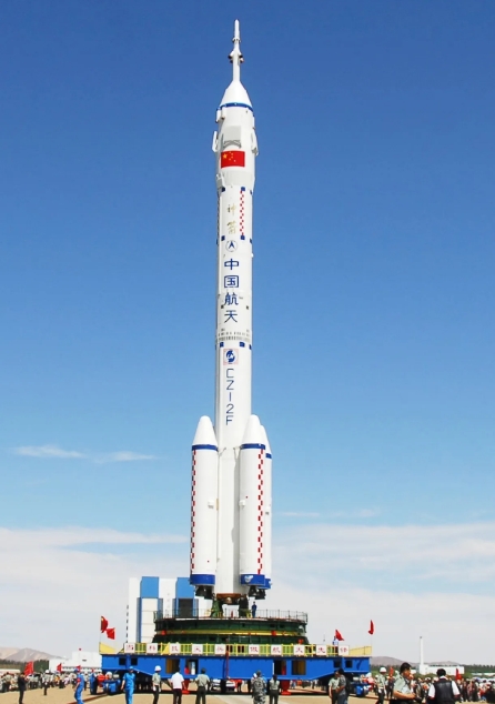 神舟十九号航天员乘组计划于明年4月下旬或5月上旬返回东风着陆场。

在轨驻留期间