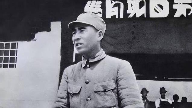 陈光师长带着115师几百人突围途中，竟然被日军请进据点吃中饭