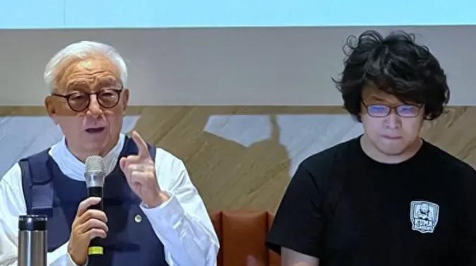 大快人心，这两只绿蛙被正式惩戒！

国台办今天发出最新制裁消息，直接点名绿营民代