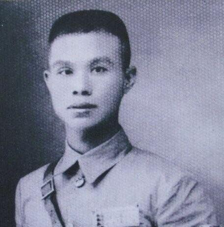 1949年12月初，蒋介石召见兵团司令陈克非，说：“宋希濂把电台关闭了，失去联系