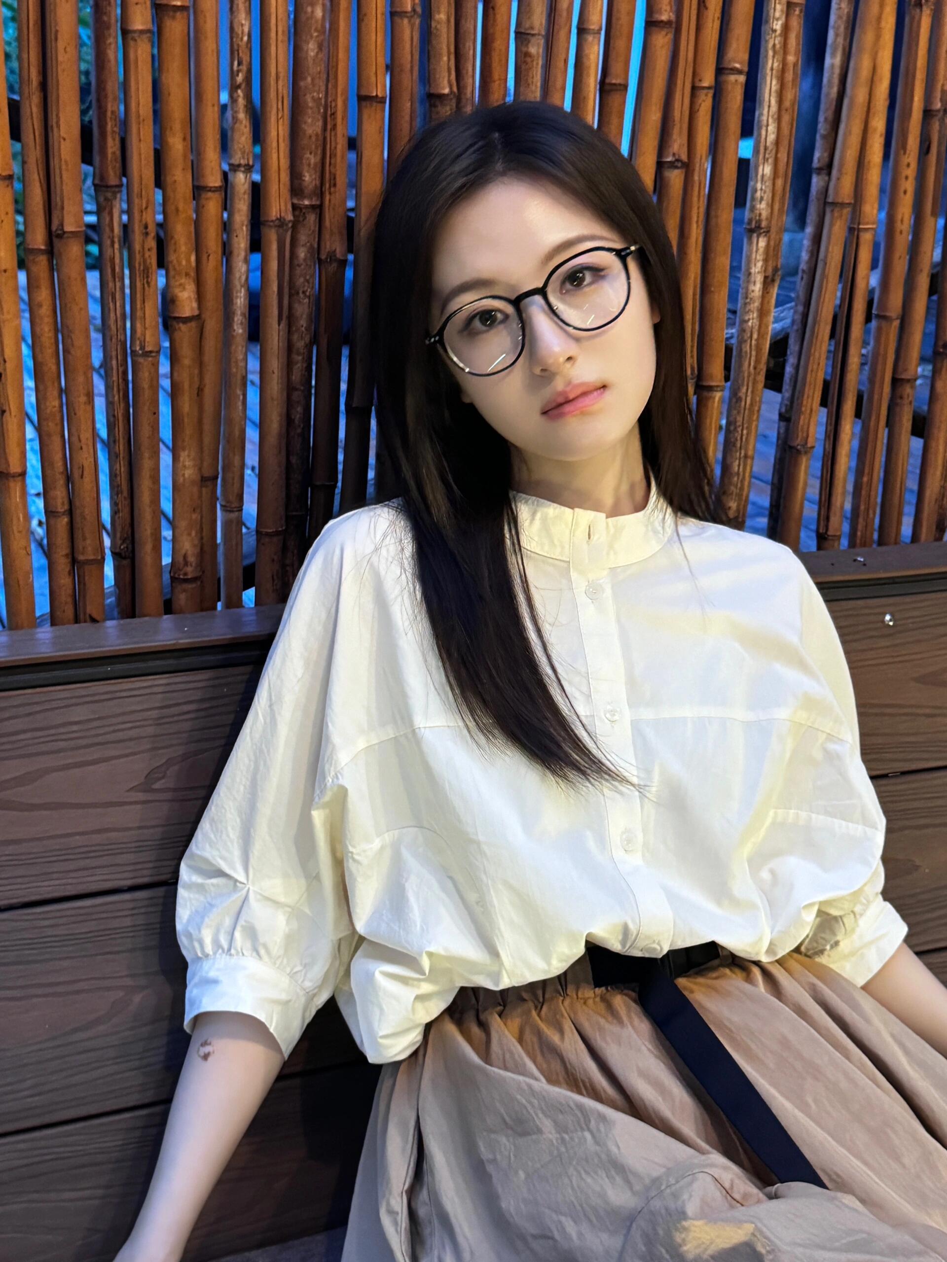 李兰迪：影视新星的璀璨光芒
