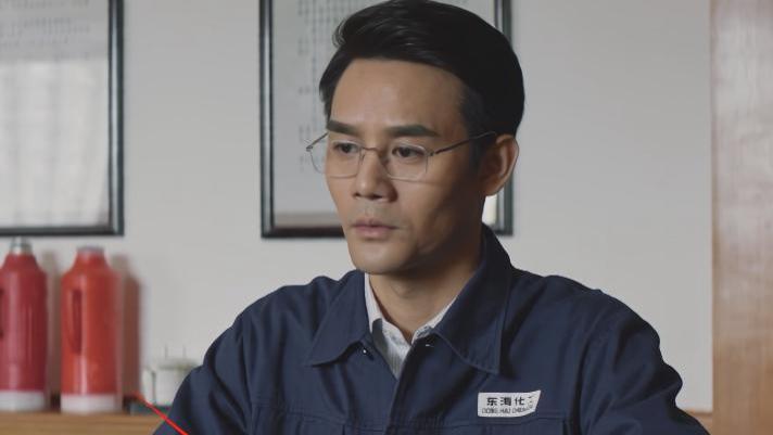 王凯明明有张俊美脸，伸出手却能把人笑哭