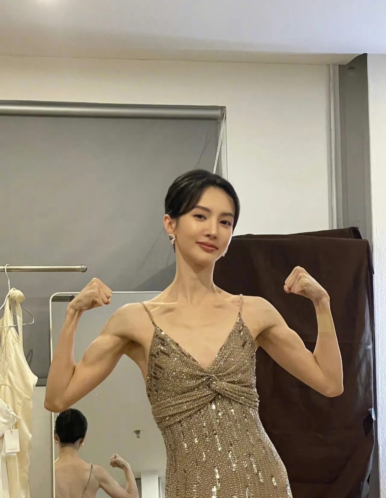 内娱现在不流行白幼瘦了，开始往力量感强转移了