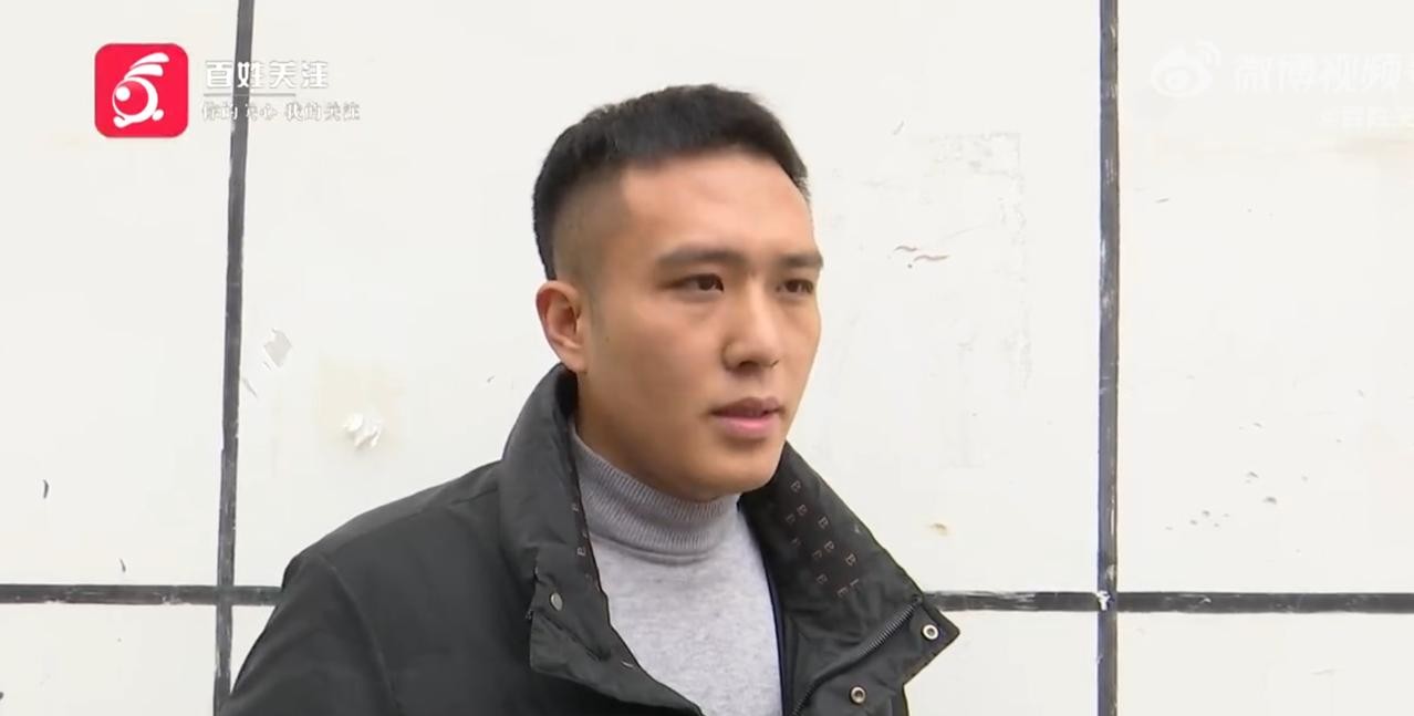 小伙买二手宝马被坑 里程调过还全损

                     