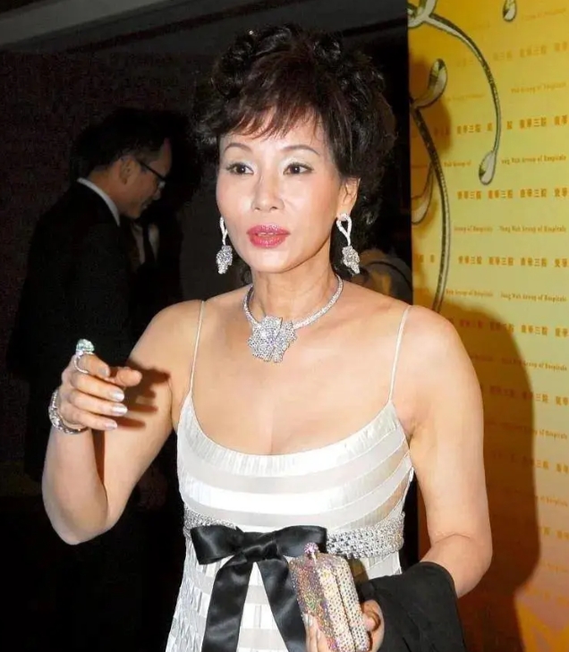 从陈婉珍看赌王遗孀的家常味