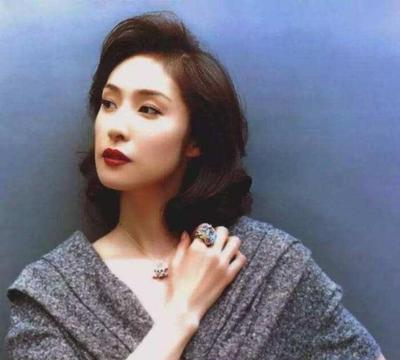 “日本女星在中国找到失散姐妹”，2000年，日本一著名女艺人，被检测出线粒体DN