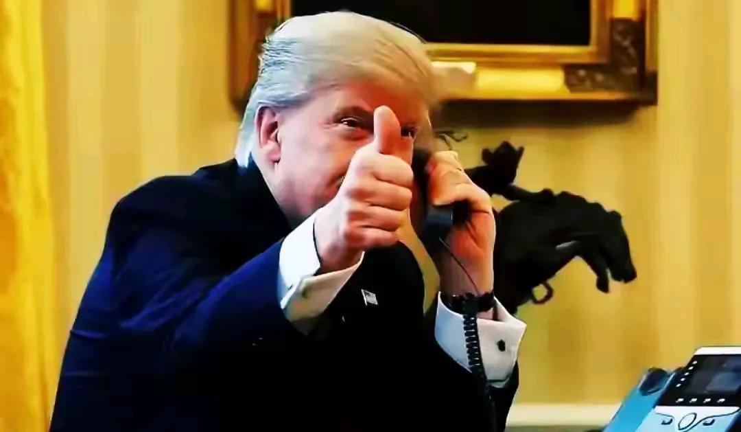 美老头即将上任，提前放了那几把火呢？
第一把火:洛杉矶的大火，烧了很多天到现在还