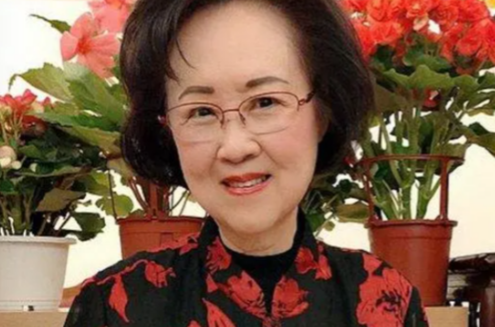 琼瑶尸检结果出炉！不是吃安眠药也不是喝毒药，法医验尸40分钟，确定琼瑶是一氧化碳