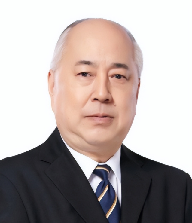 钱学森的儿子钱永刚，一生中两次辍学，初中数学考30分，高中没念完就另谋出路，而父